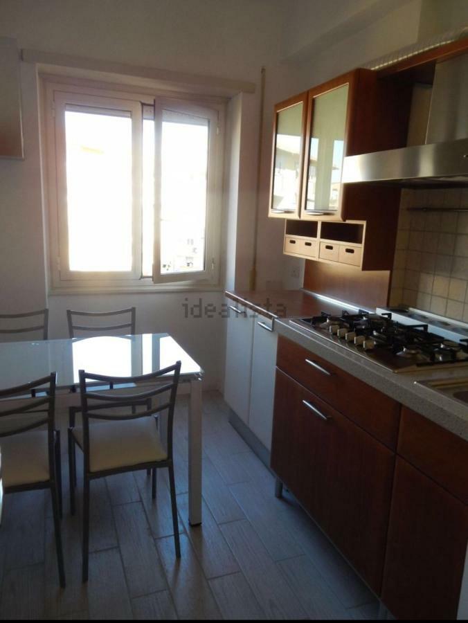 Bed and Breakfast Female Dormitory For Only Female Рим Екстер'єр фото