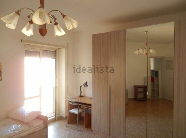 Bed and Breakfast Female Dormitory For Only Female Рим Екстер'єр фото